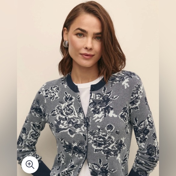 Brooks Brothers Jackets & Blazers - Brooks Brothers Floral Navy Blue Women's sweater XXXS